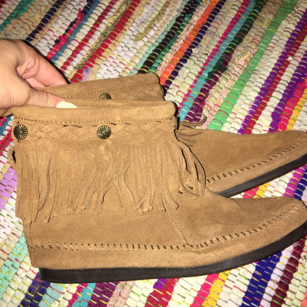 minnetonka ankle boots with fringe